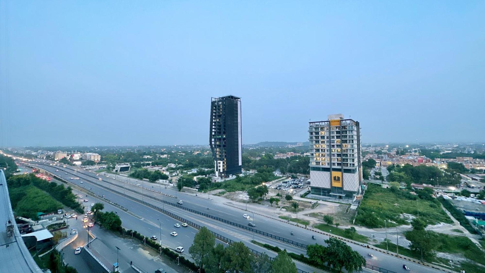 Centaurus Apartment Islamabad Exterior foto